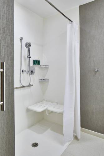 springhill suites by marriott charlotte at carowinds