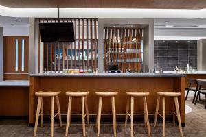 springhill suites by marriott charlotte at carowinds