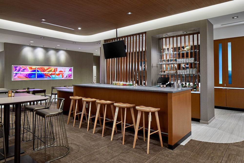 springhill suites by marriott charlotte at carowinds