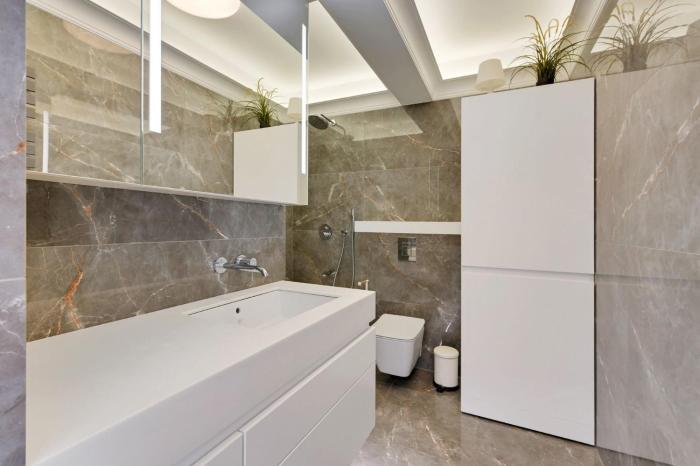 grand apartments aqua