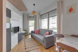 grand apartments aqua