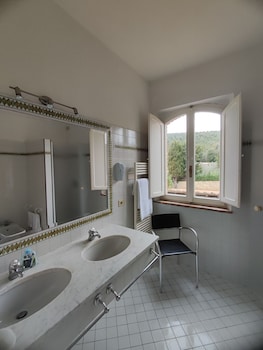 hotel pescille tuscany charme