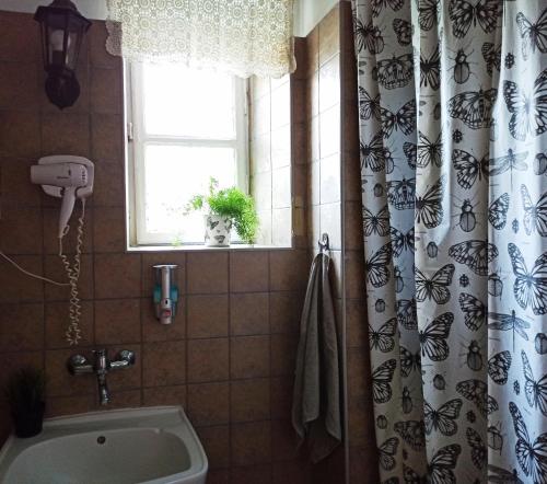 willa retro hostel