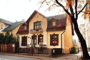willa retro hostel
