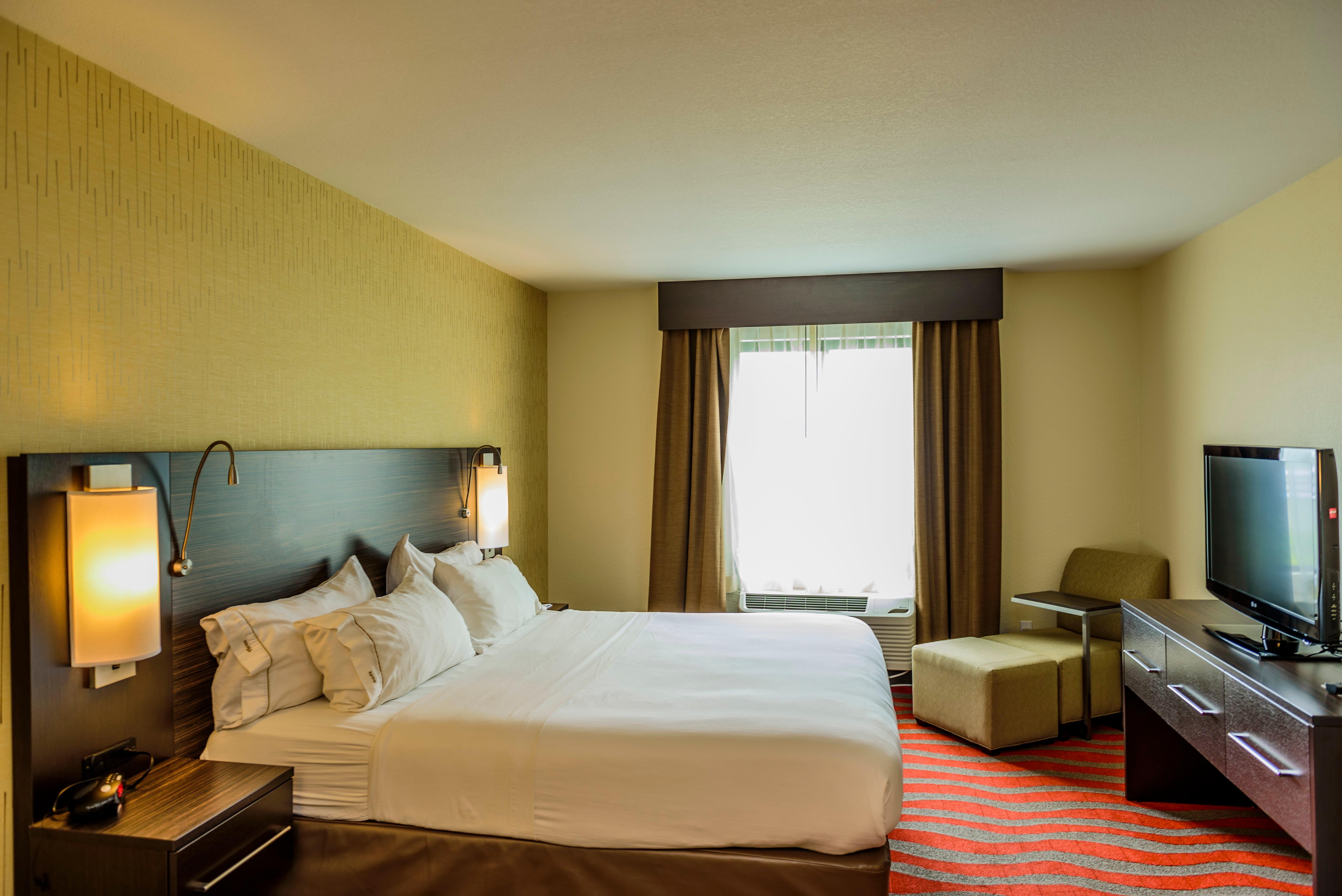 holiday inn express bradford by ihg
