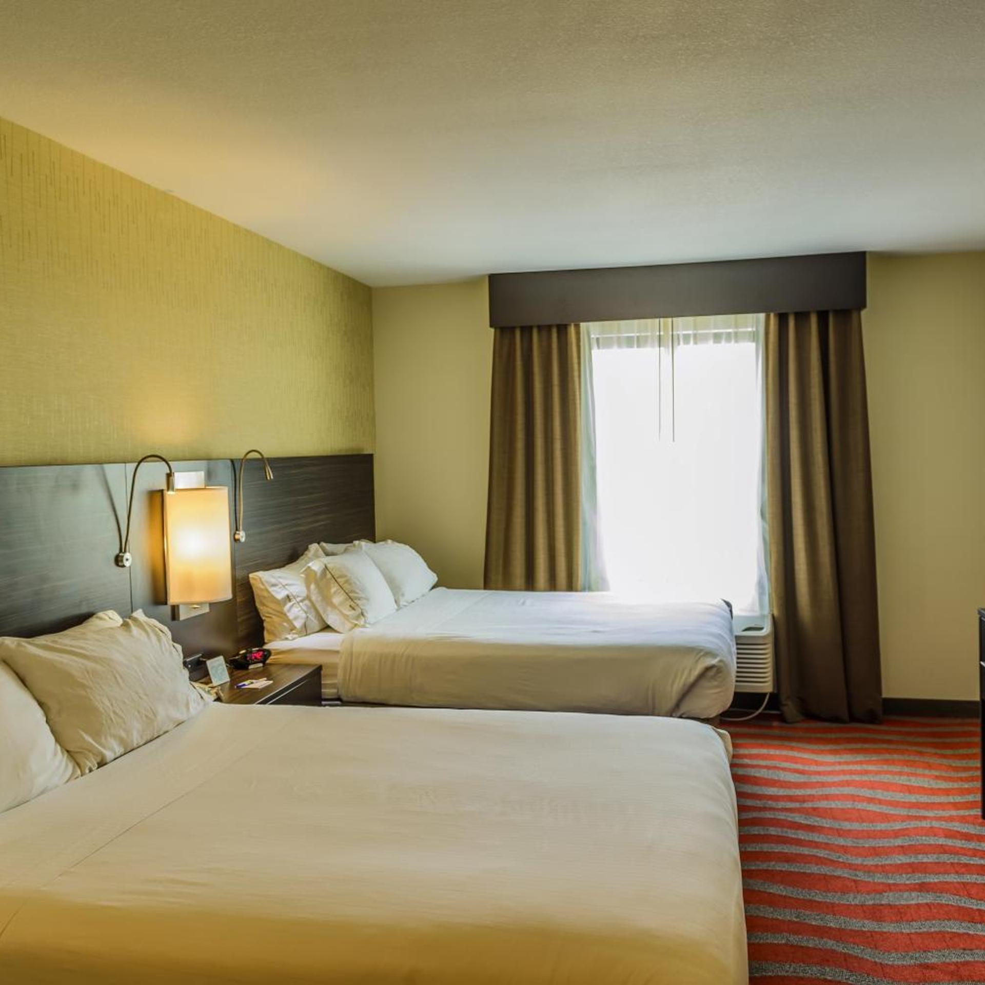 holiday inn express bradford by ihg