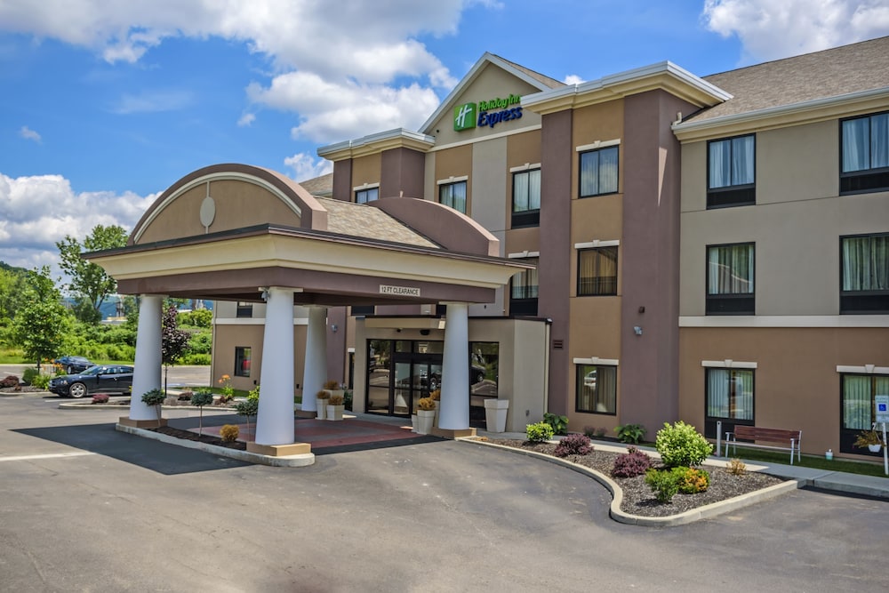 holiday inn express bradford by ihg