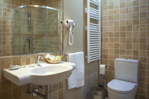 casa lata wine and tourism