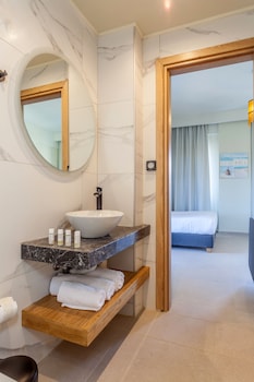 malena hotel adults only