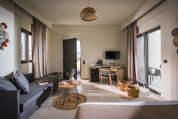 malena hotel adults only