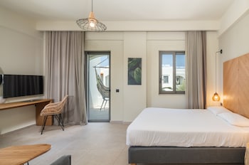 malena hotel adults only