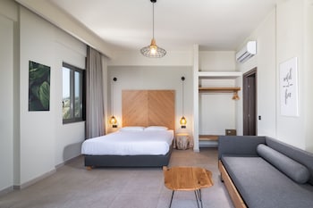 malena hotel adults only
