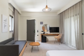 malena hotel adults only