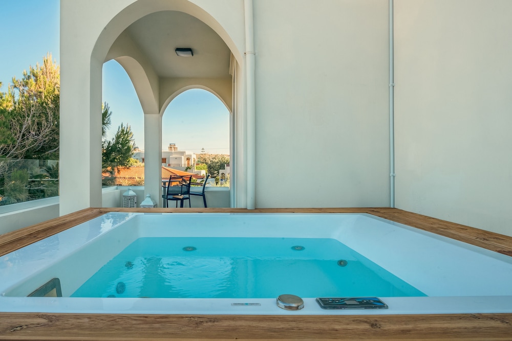 malena hotel adults only