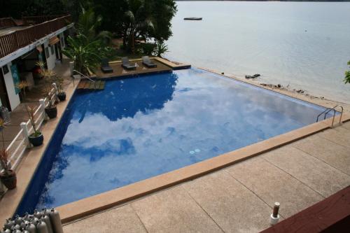 el rio y mar resort
