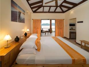 el rio y mar resort
