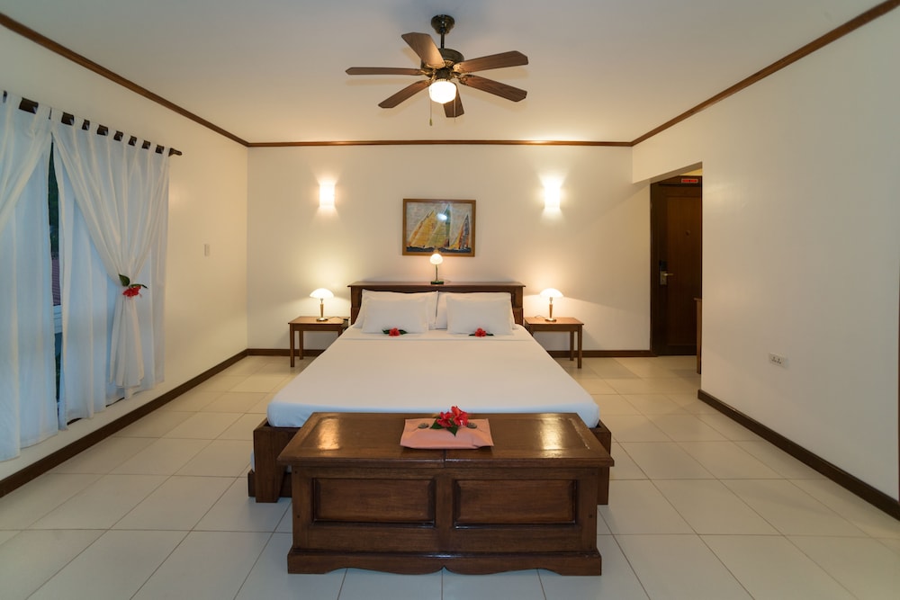 el rio y mar resort