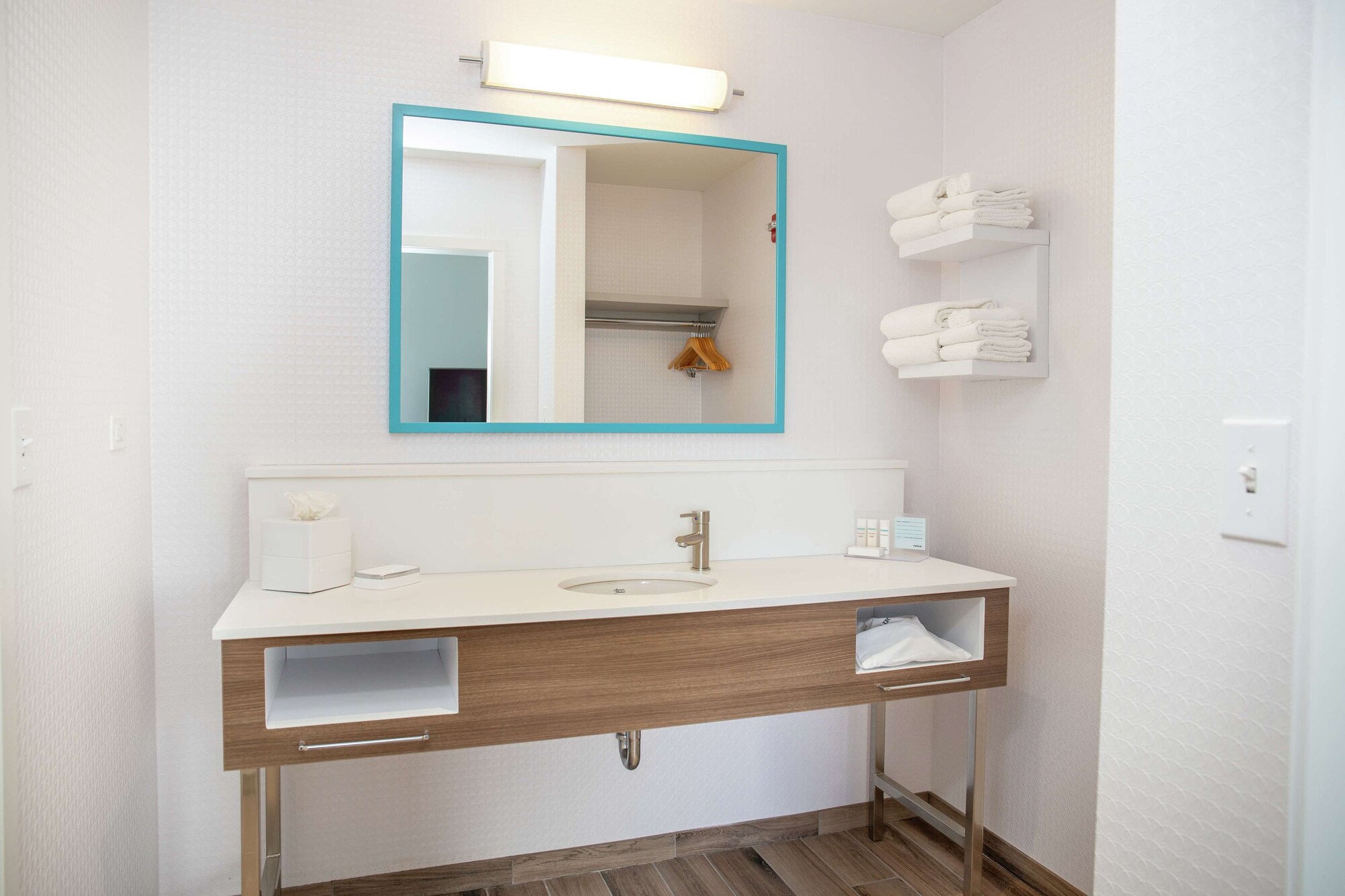 hampton inn and suites bridgeview chicago
