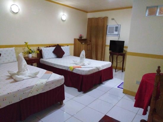 dlucky garden inn and suites