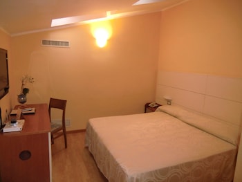 Cristoforo Colombo,Camerano>>Ancona,4 star