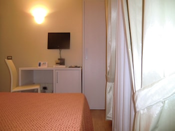 Cristoforo Colombo,Camerano>>Ancona,4 star