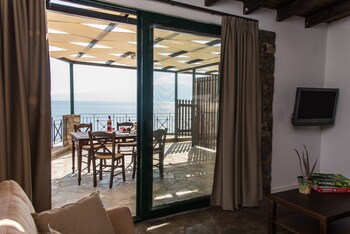 agrilia koromili retreat