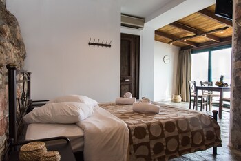 agrilia koromili retreat