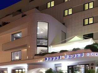 hotel royal