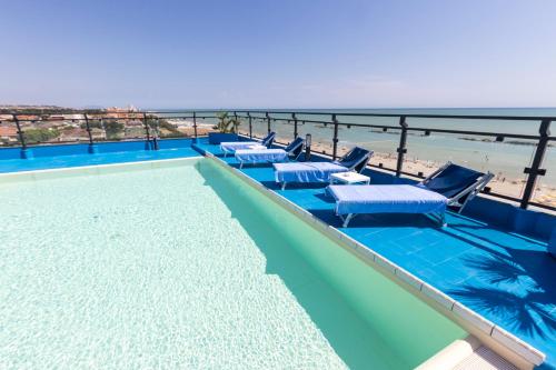 hotel royal