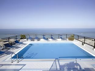 hotel royal