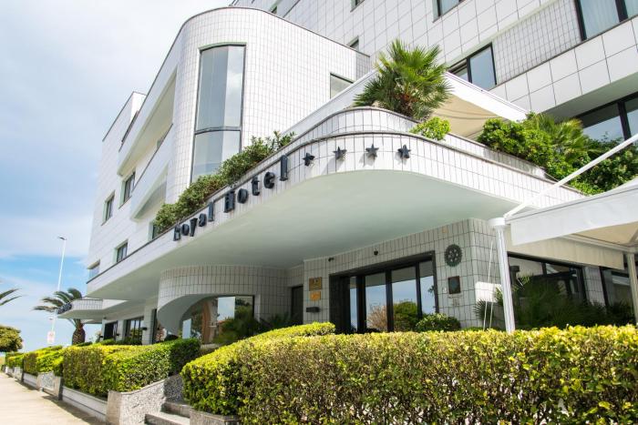 hotel royal