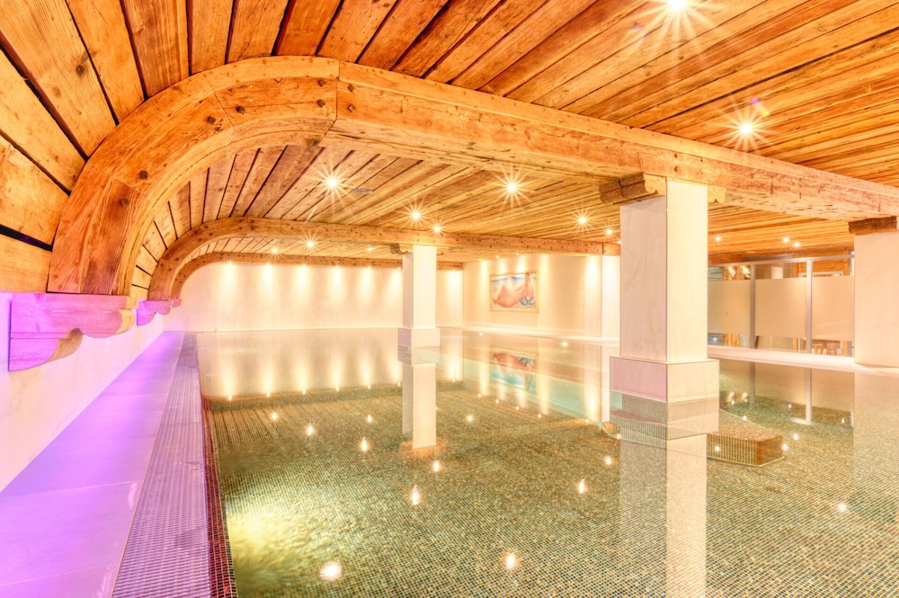 naco aparthotel and spa