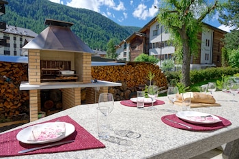 naco aparthotel and spa