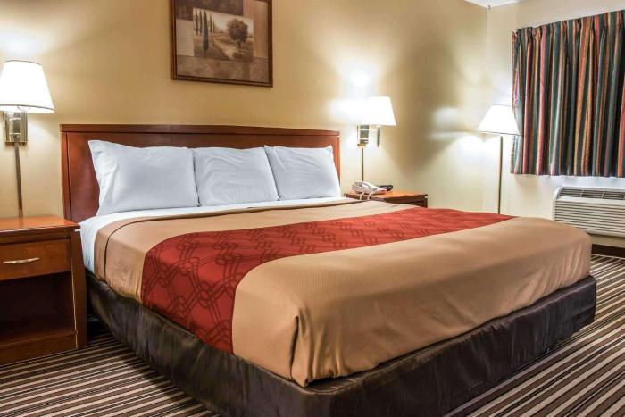 econo lodge paw paw