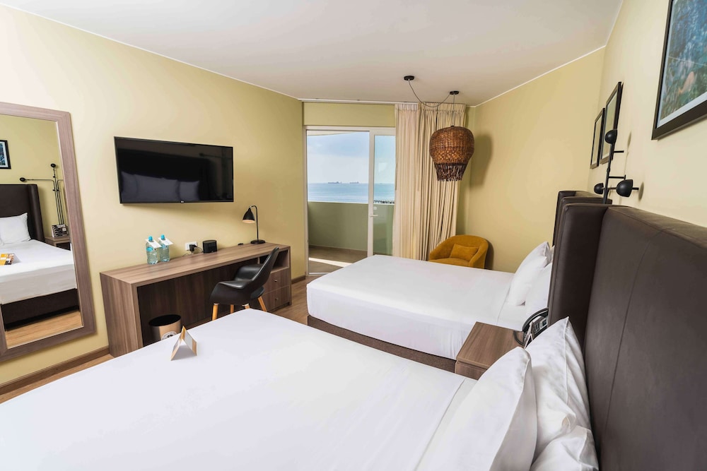 casa andina select paracas