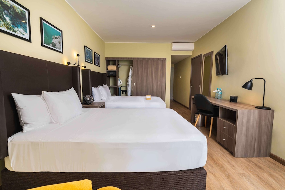 casa andina select paracas