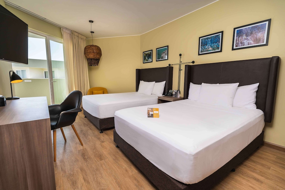 casa andina select paracas