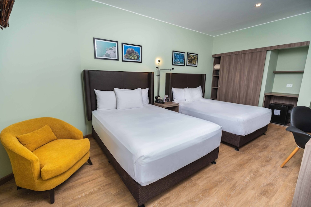casa andina select paracas