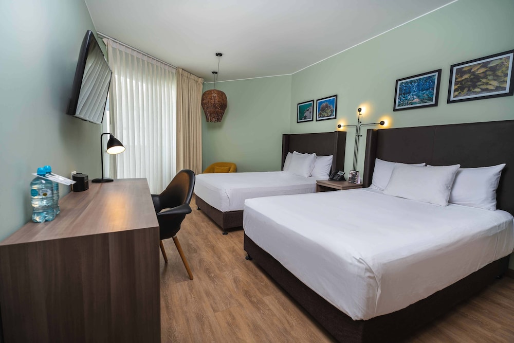 casa andina select paracas