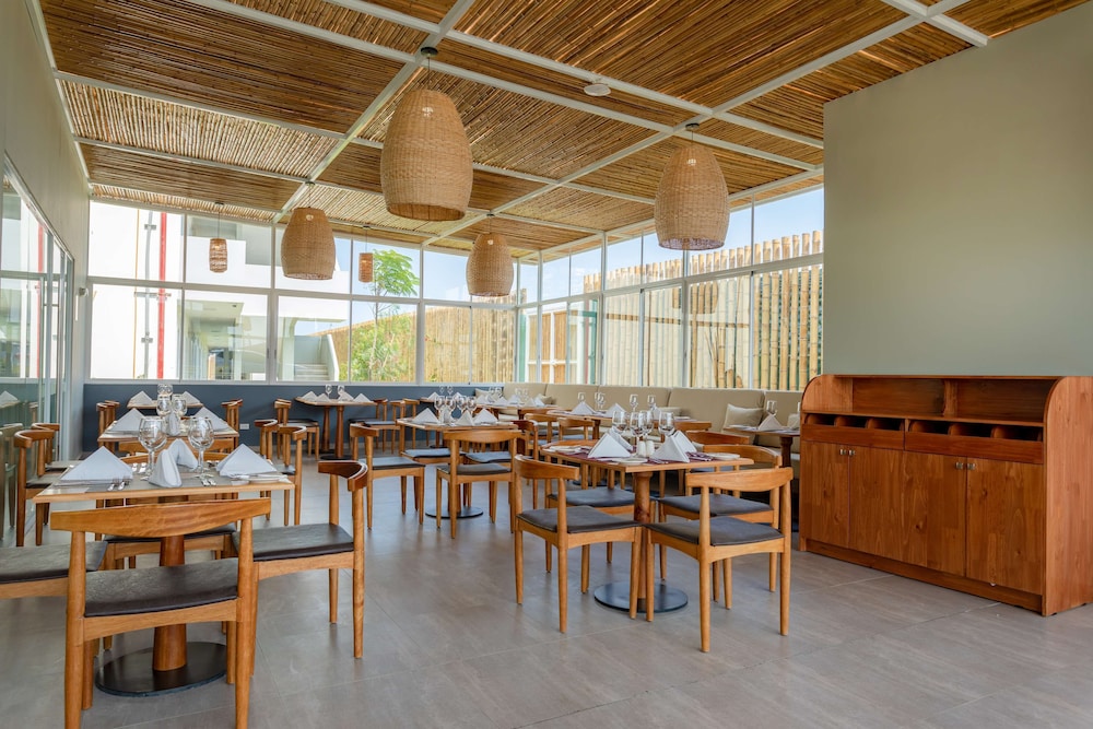 casa andina select paracas