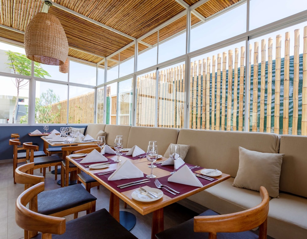 casa andina select paracas