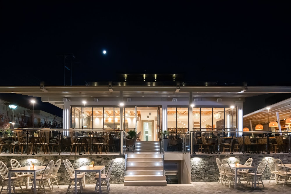 sea level hotel