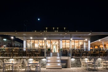 sea level hotel