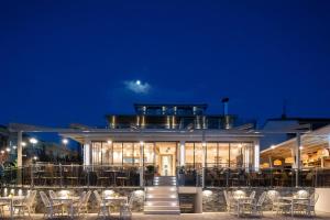 sea level hotel