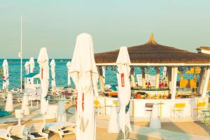 riva mamaia aparthotel