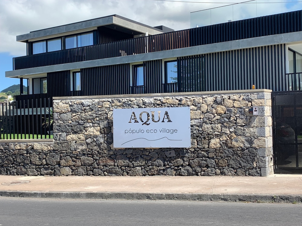 aqua populo eco village