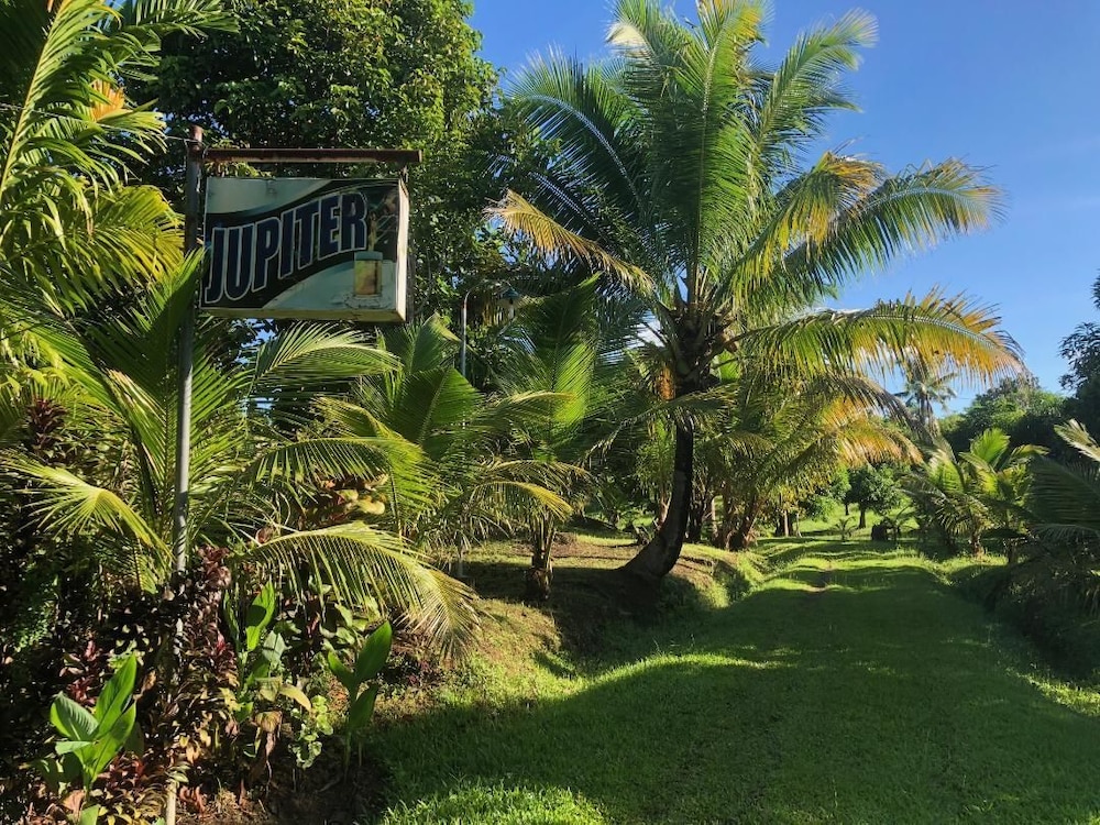 jupiters garden resort