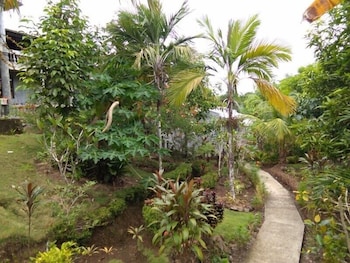 jupiters garden resort