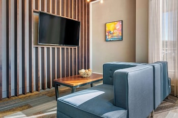 cambria hotel bloomington mall of america minneapolis airport