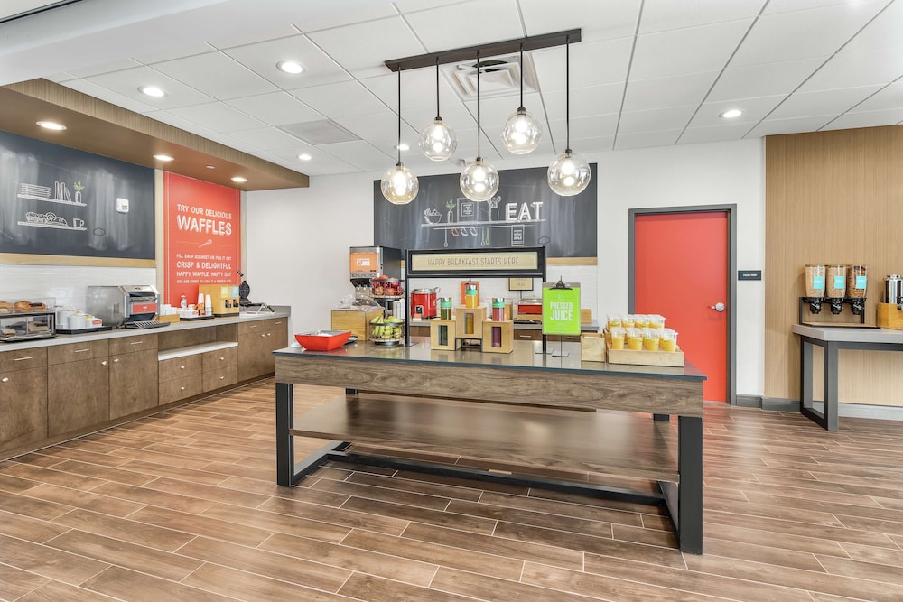 Hampton Inn Odessa Trinity,Odessa>>Caladesi Island State Park,3 star